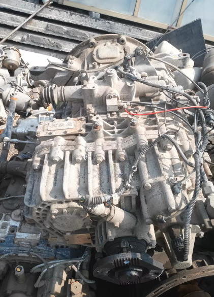 焦作市地区处理法士特C12JSDQXL200TA超级变速箱 