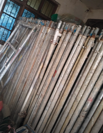 恩施地区处理1批施工脚手架