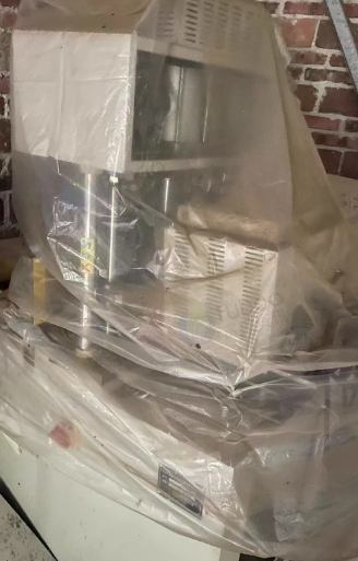 茂名市地区处理2台电池注塑机、袋子机、贴标机