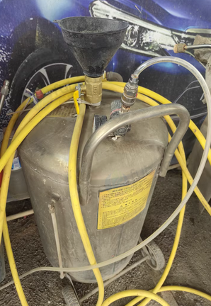 南宁地区处理不锈钢泡沫机、脚垫脱水机、220伏洗车机