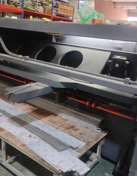 佛山市地区工厂处理丰科剪板机，4m剪板机