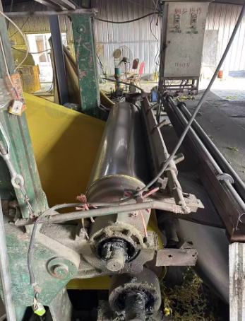 济宁市地区工厂处理1760型火烧心造纸机