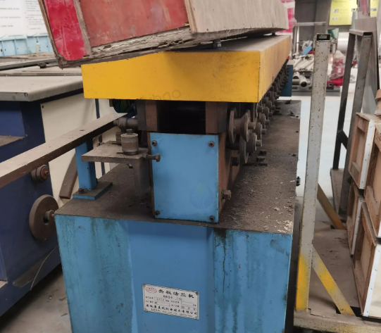 南通市地区工厂处理风管加工设备一批