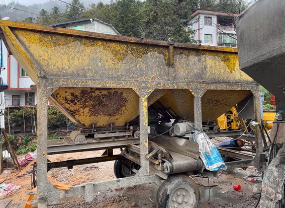 泉州市地区处理闽工配料机一台