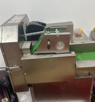 重庆地区闲置厨房处理冰柜、和面机、切菜机等厨房设备