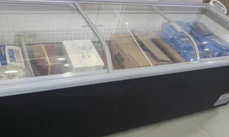 呼和浩特市地区超市闭店处理冰柜、冷柜、货架、吧台等