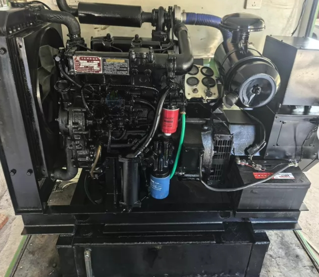 凉山市地区处理自用纯铜无刷30千瓦发电机组 