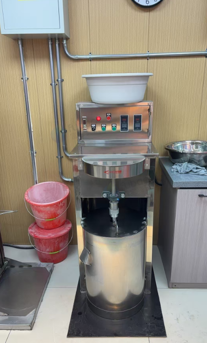 长春市地区个人闲置处理搅料机、自动上料机、烘烤机等槽子糕机器