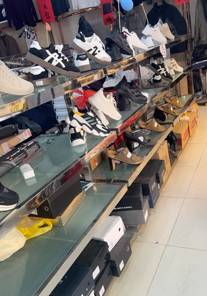 漳州市地区处理服装店衣架、货架、鞋架