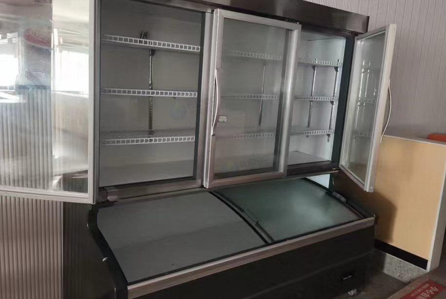 六安市地区处理冰柜、冰箱、桌椅、货架、热水器、展示柜、空调等