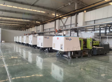 沧州地区处理宝捷高速注塑机7台、机械手、传送带、模具一批