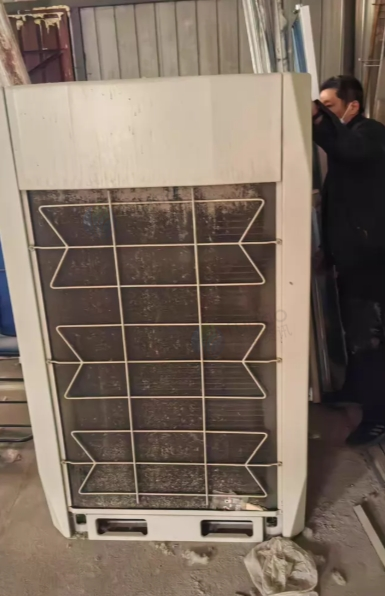 天津市地区处理一批办公设备、电脑桌、办公椅、病床等