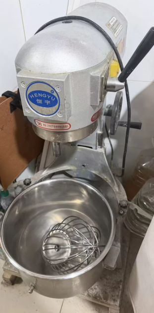 鞍山地区处理蛋糕店不干了设备