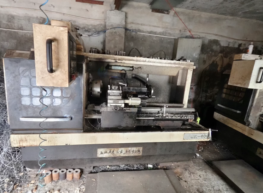 盐城市地区工厂处理数控车床4台