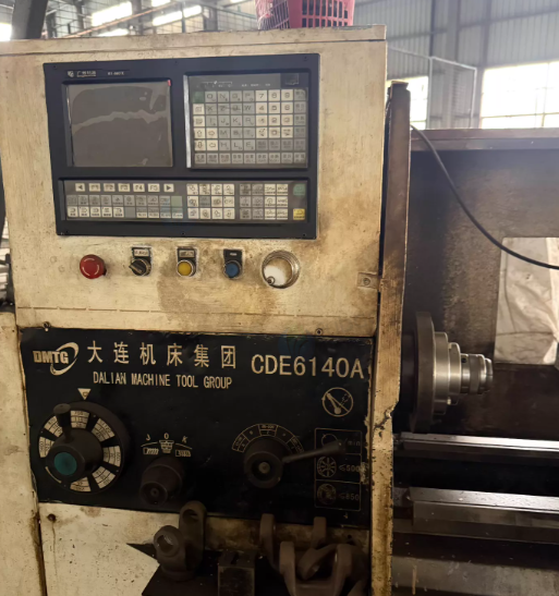 泰州市地区工厂处理大连机床集团CDE6140A数控车床