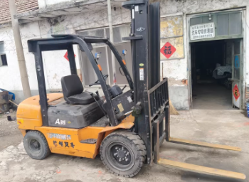 日照市地区处理3吨杭州叉车