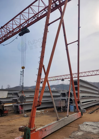 保定市地区处理10吨倒三角龙门吊2台