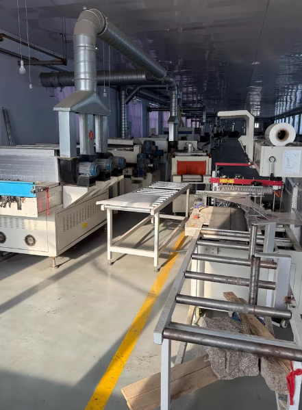 哈尔滨地区处理地板成型开槽设备+UV地板生产线