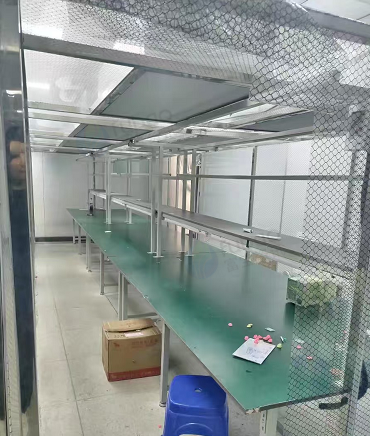 武汉市地区处理FFU空气过滤器26台、10匹天花机一拖二一套等洁净室全套