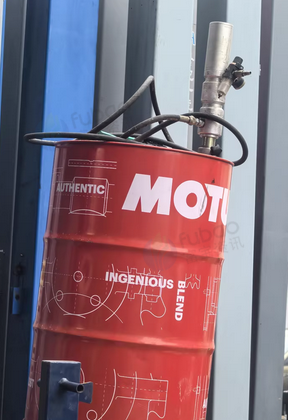 北京地区处理乙炔氧气气瓶一套、摩特MOTUL空油桶