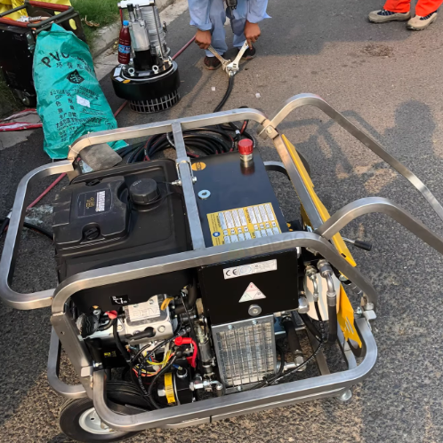 苏州市地区处理清淤疏通、检测、修复整套设备