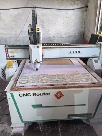 临沂市地区更新设备处理2台雕刻机