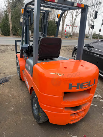 青岛市地区处理3.5吨合力叉车