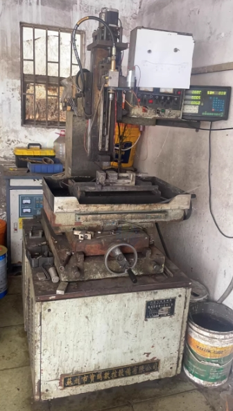 深圳市地区个人处理出口型宝玛打孔机