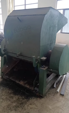 仙桃地区处理100型粉碎机整套