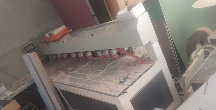 商洛市地区家具厂处理数控加工中心、封边机、雕刻机、推台锯等