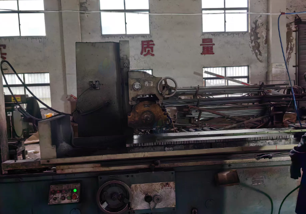 淮安市地区工厂处理杭州机床厂M7150H自动升降卧轴矩台平面磨床