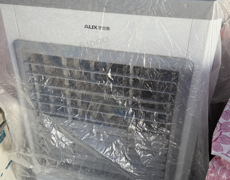 嘉峪关市地区处理两台冷藏展示柜、奥克斯冷风机