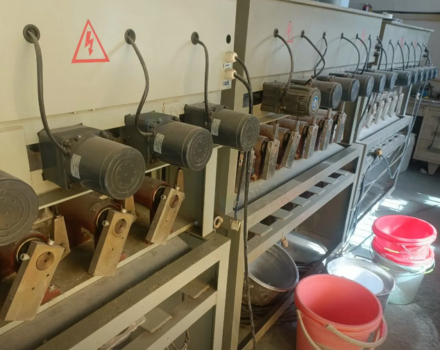 襄阳市地区公司处理镜片加工设备、光学设备