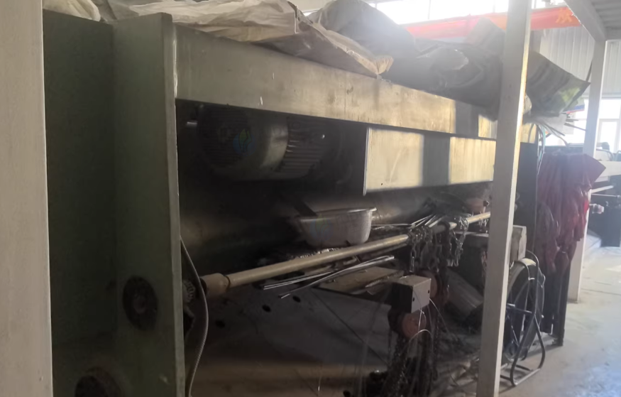 西宁市地区工厂处理100T天水液压板料折弯机1台、液压剪板机1台