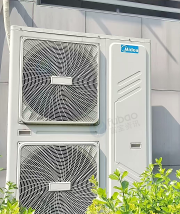 武汉市地区处理FFU空气过滤器26台、10匹天花机一拖二一套等洁净室全套