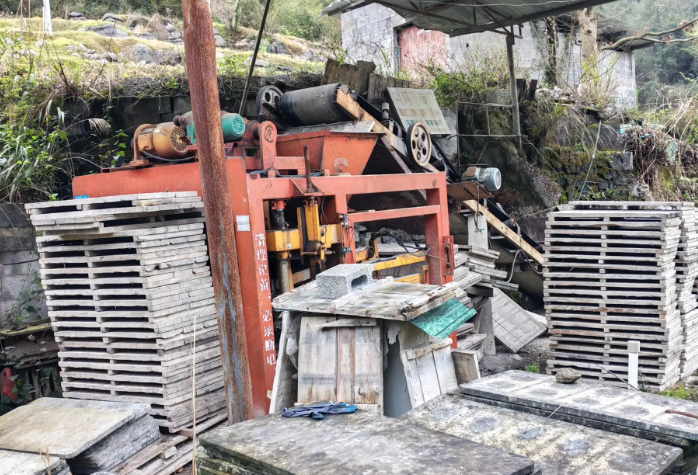 铜仁市地区工厂处理砖厂设备一批