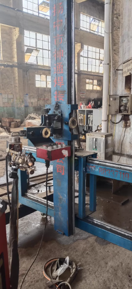 青岛市地区处理管板自动焊机2套