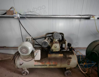 滨州市地区门窗厂处理双头锯 组角机 气泵等设备