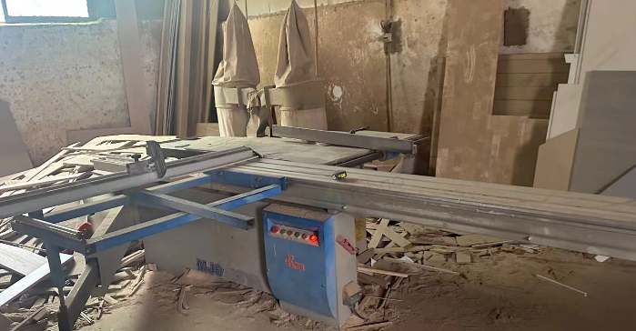 西安市地区全屋定制厂处理切割机、钻孔机、推台锯、推板机、砂光机等