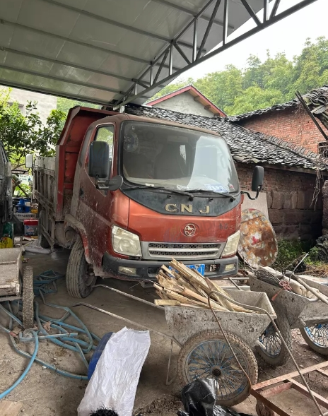 自贡市地区处理自卸货车