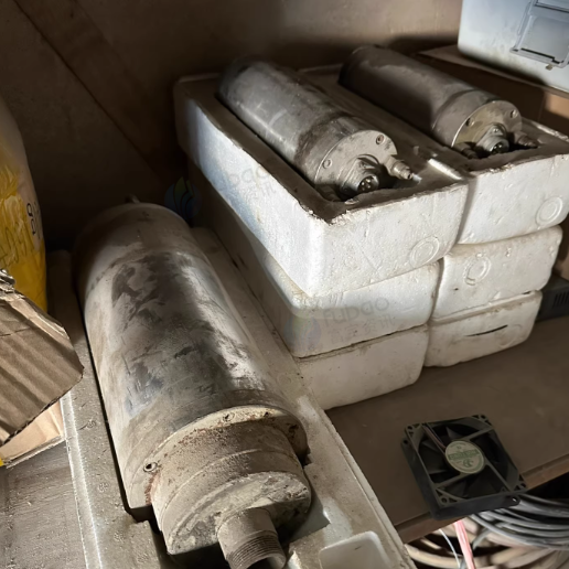 西宁市地区工厂处理小型石材雕刻机10台、激光机4台