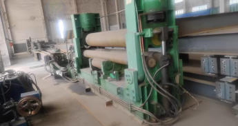 青岛市地区公司处理30*2500卷板机