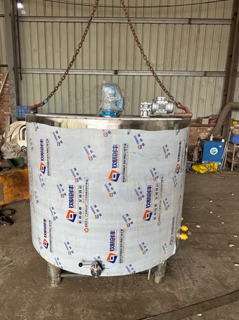 石家庄市地区处理1.5吨巴氏杀菌机，带乳化泵