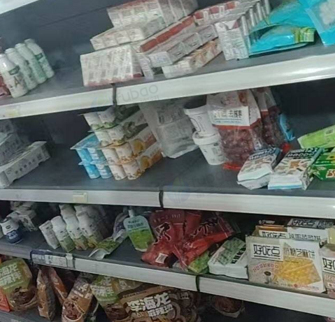 通辽市地区处理超市货架全套