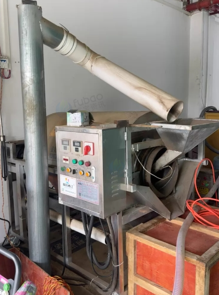 安顺市地区处理榨油机全套设备、电炒锅联川青江150型、螺旋上料机、离心式滤油机等