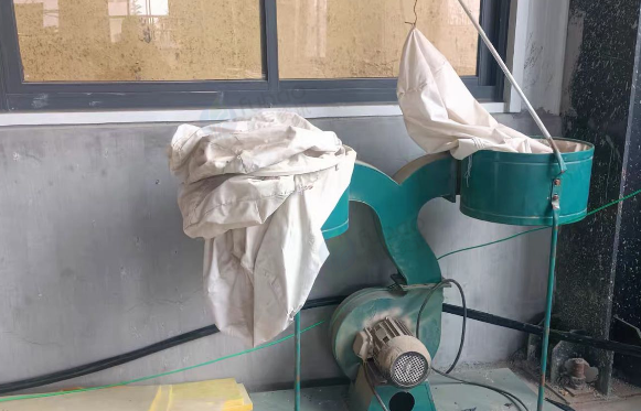 青岛市地区处理45度精密裁板锯