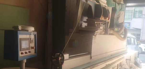 商洛市地区家具厂处理数控加工中心、封边机、雕刻机、推台锯等