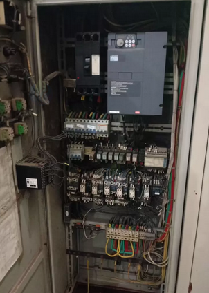 北京地区处理自来水变频柜、3台15kw自来水泵