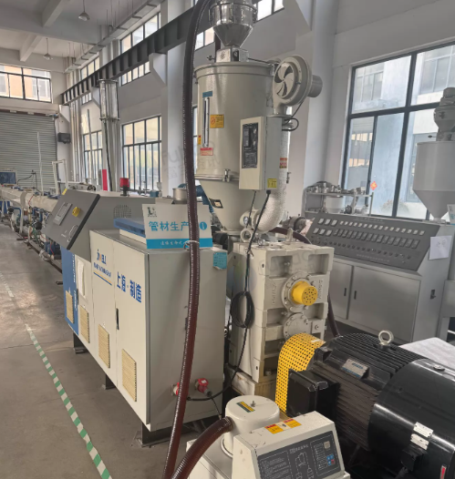 苏州市地区工厂处理20-160PPR挤出机管材生产线