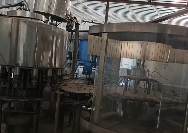 濮阳市地区处理半自动理瓶机、灌装机、套标机等